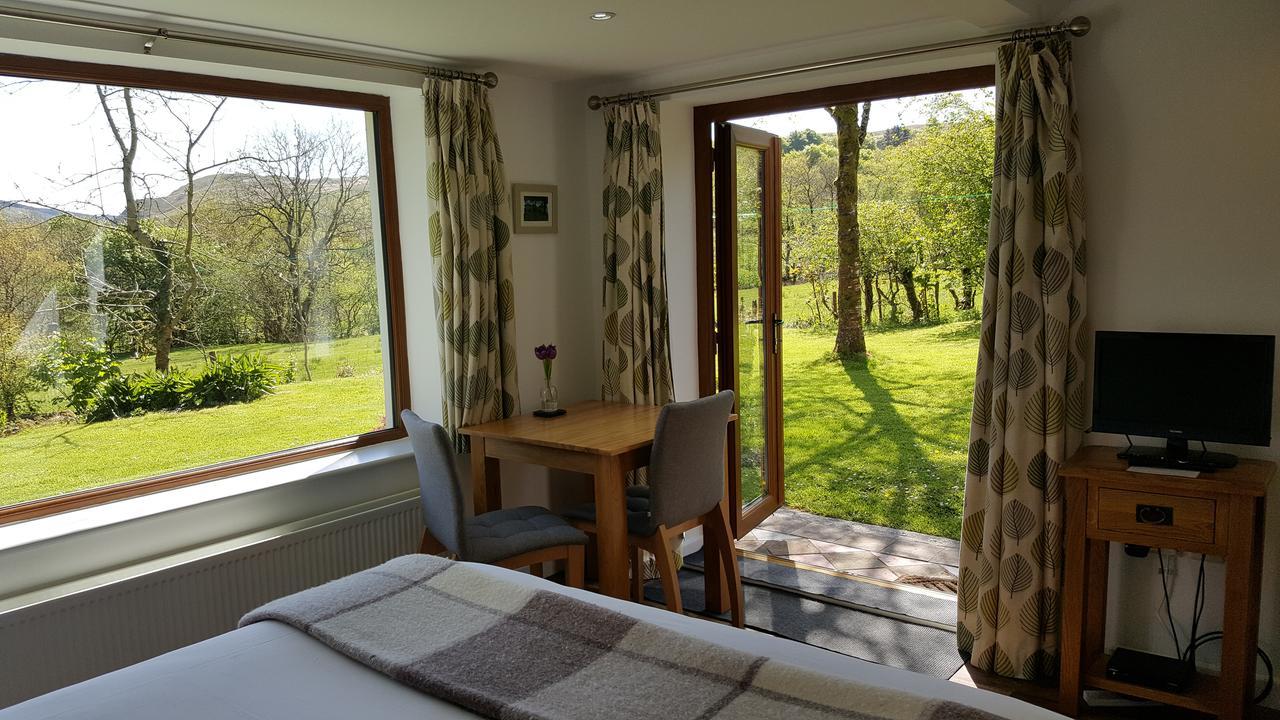 Nant Yr Onnen B&B And Holiday Cottage Tregaron Exterior photo